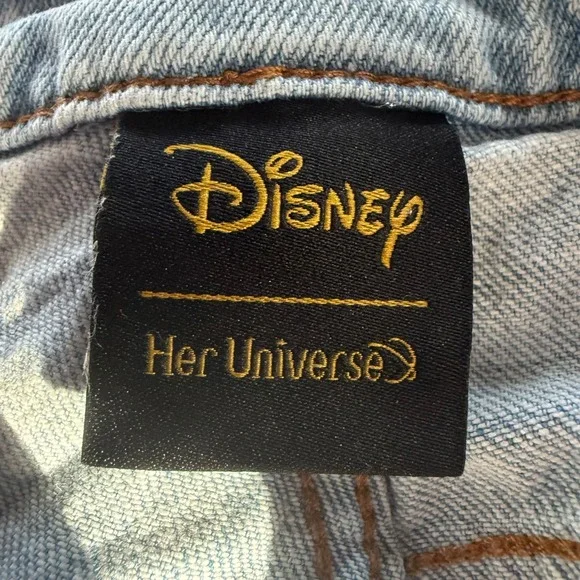 Her Universe Disney Snow White Seven Dwarfs Light Wash Denim Mom Jeans Womens 16 - Picture 8 of 9